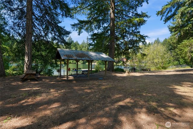 12847 Bear Lake Drive SW, Port Orchard, WA 98367
