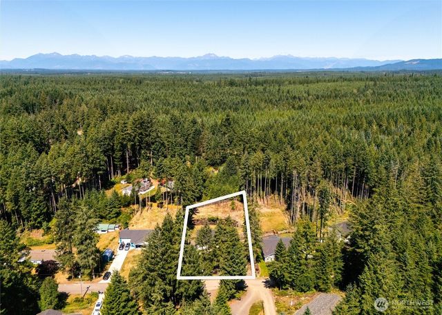 12847 Bear Lake Drive SW, Port Orchard, WA 98367