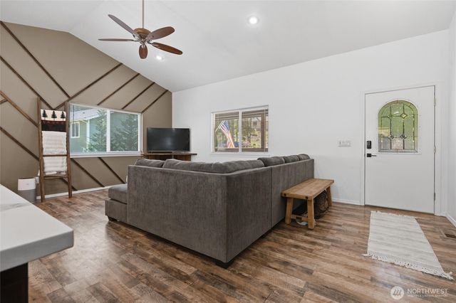 12847 Bear Lake Drive SW, Port Orchard, WA 98367