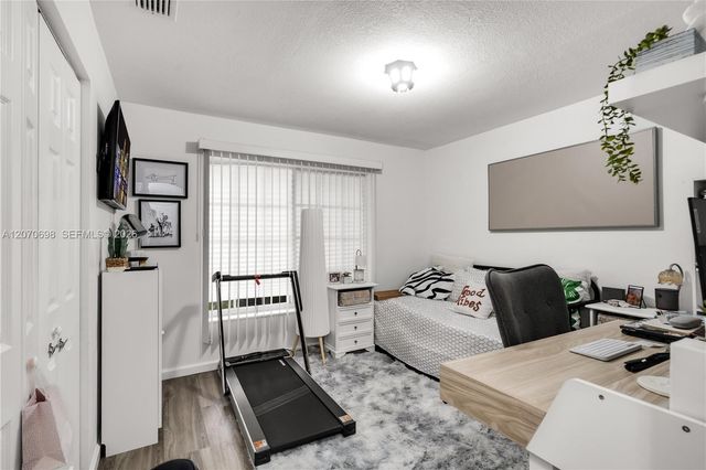 9291 E Elm Lane, Miramar, FL 33025