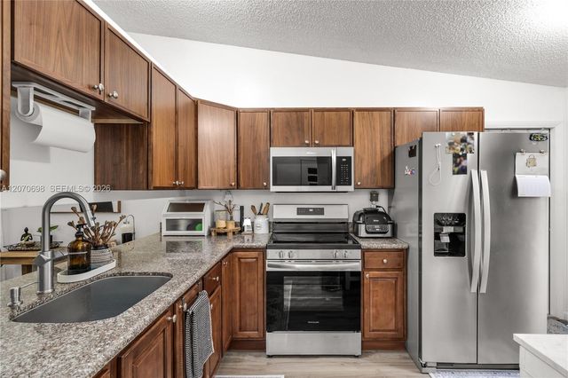 9291 E Elm Lane, Miramar, FL 33025