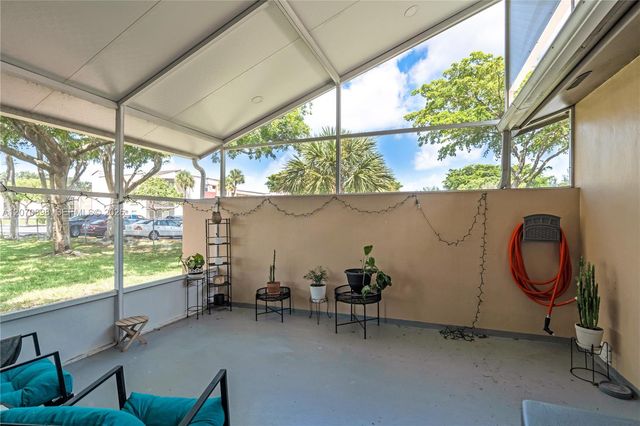 9291 E Elm Lane, Miramar, FL 33025