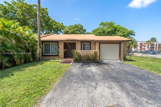 9291 E Elm Lane, Miramar, FL 33025