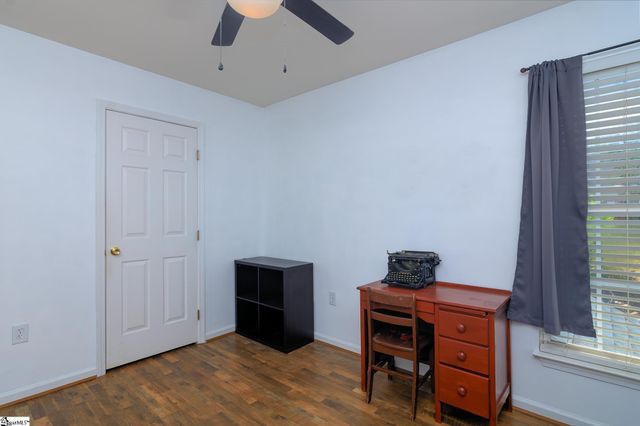 15 Bellows Falls Drive, Greer, SC 29650
