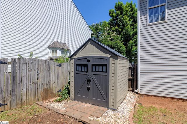 15 Bellows Falls Drive, Greer, SC 29650