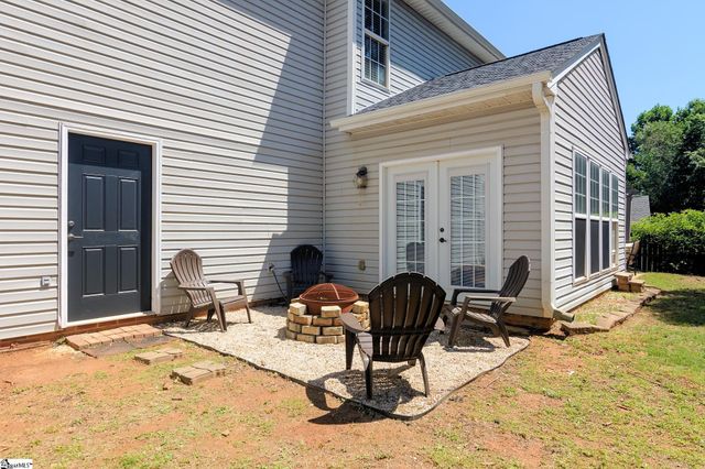 15 Bellows Falls Drive, Greer, SC 29650