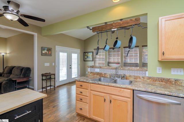 15 Bellows Falls Drive, Greer, SC 29650