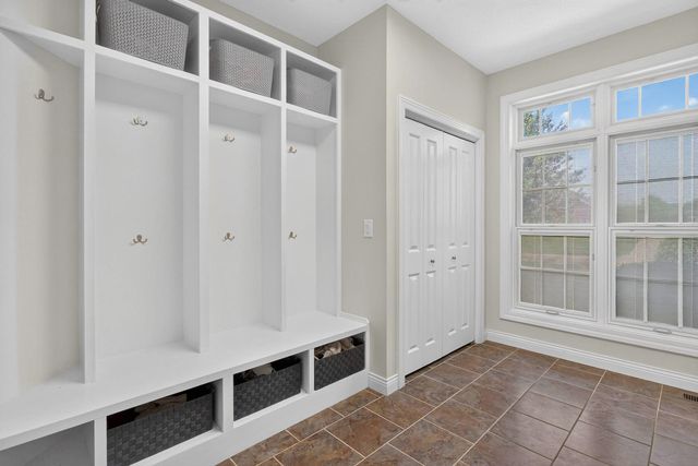 2199 E Lomar Street, Eldridge, IA 52748
