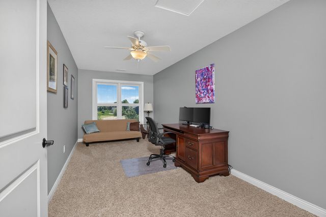 2199 E Lomar Street, Eldridge, IA 52748