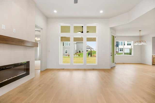 15637 W 165th Street, Olathe, KS 66062