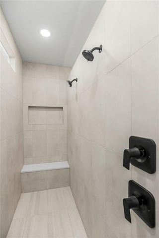 15637 W 165th Street, Olathe, KS 66062