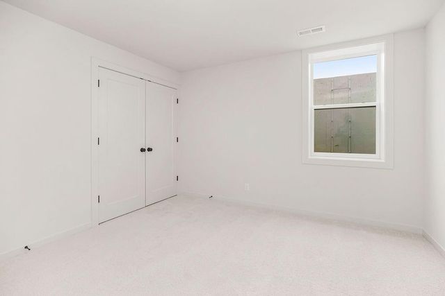 15637 W 165th Street, Olathe, KS 66062