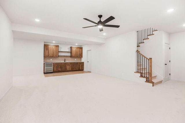 15637 W 165th Street, Olathe, KS 66062