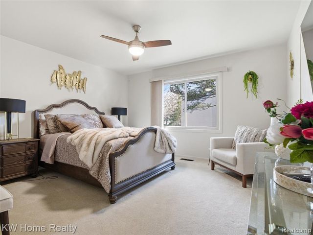 4749 Tara Court, West Bloomfield, MI 48323