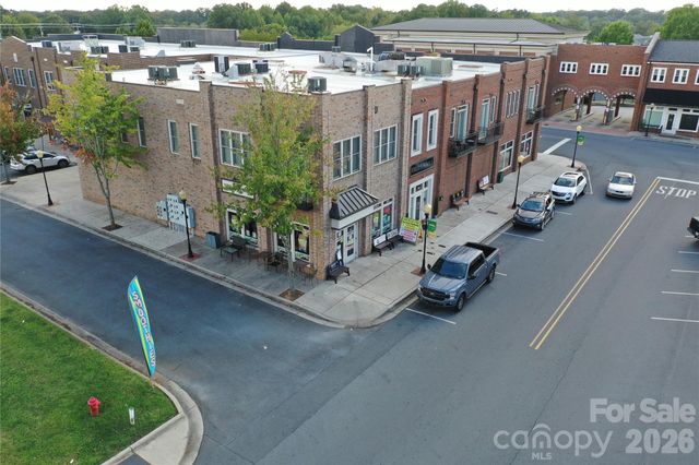 221 Amber Glen Drive, Locust, NC 28217