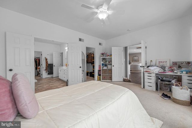 2004 PROUT FARM RD, Pottstown, PA 19464