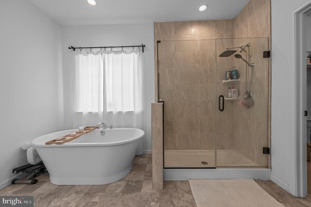 2004 PROUT FARM RD, Pottstown, PA 19464