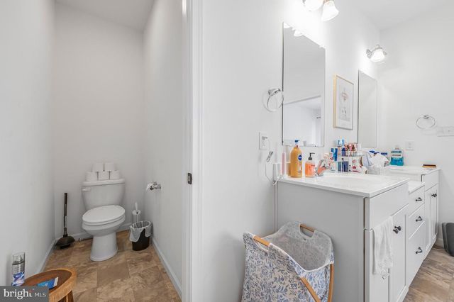 2004 PROUT FARM RD, Pottstown, PA 19464