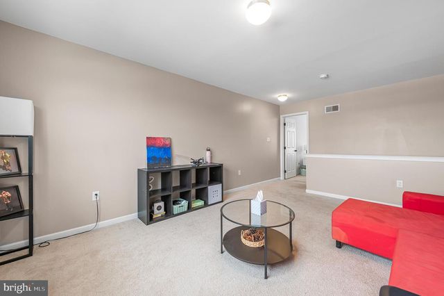 2004 PROUT FARM RD, Pottstown, PA 19464