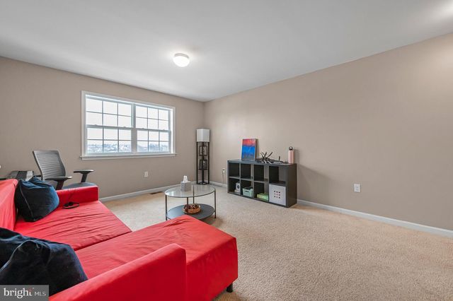 2004 PROUT FARM RD, Pottstown, PA 19464