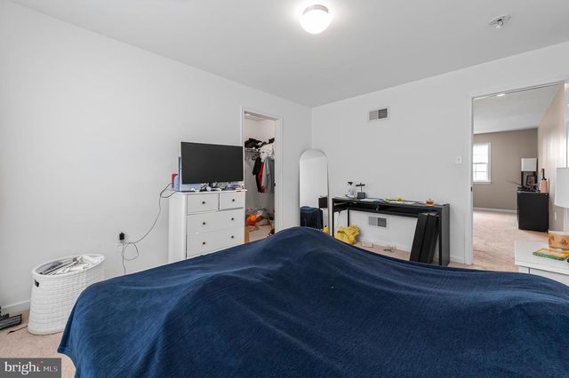 2004 PROUT FARM RD, Pottstown, PA 19464