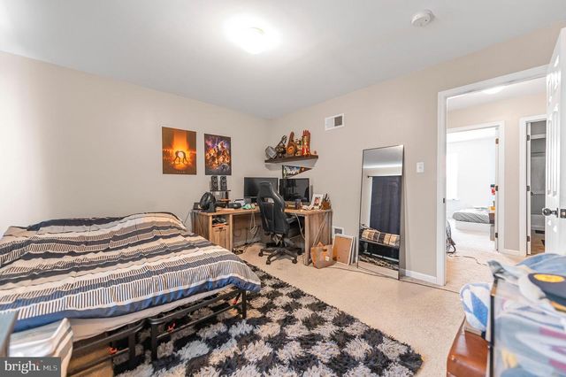 2004 PROUT FARM RD, Pottstown, PA 19464