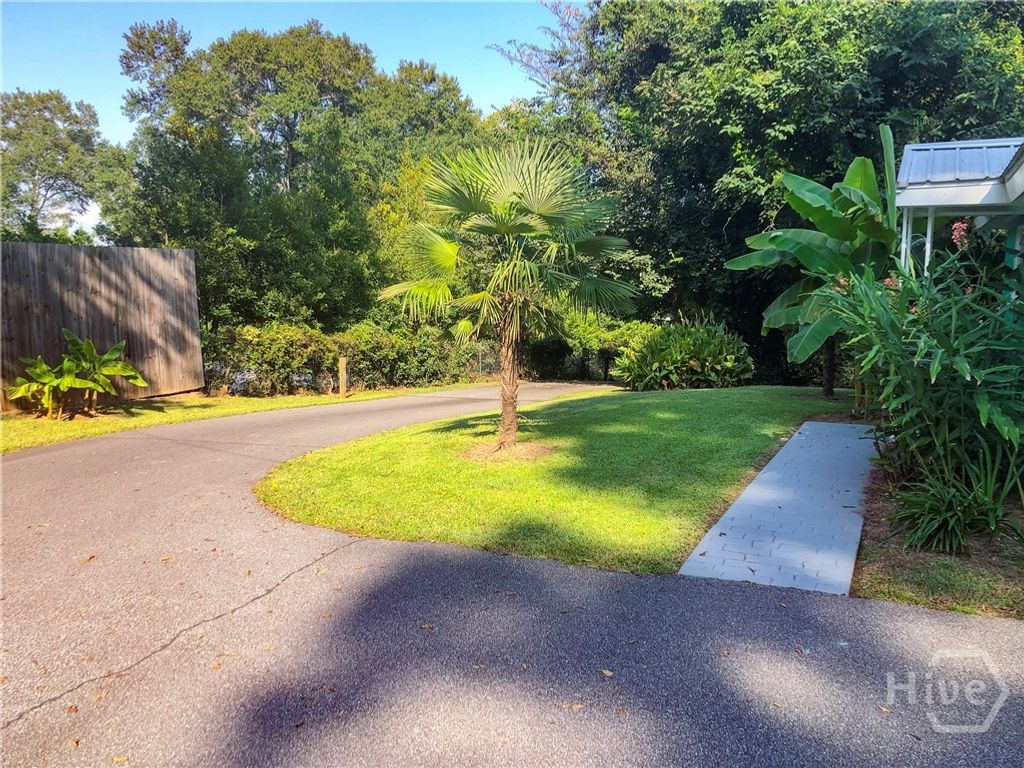 Image 14 of property listing at 559 Pulaski Street, Athens, GA 30601