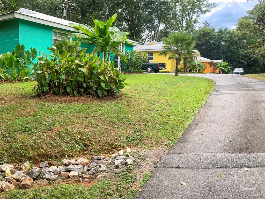 Image 15 of property listing at 559 Pulaski Street, Athens, GA 30601