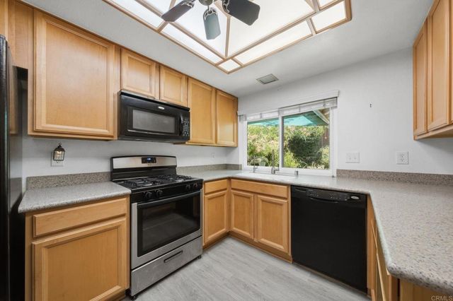 42230 Cosmic Dr, Temecula, CA 92592