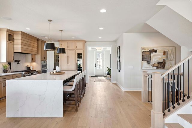 5526 Scenic Loop Run, Victoria, MN 55386