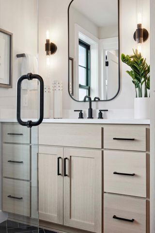 5526 Scenic Loop Run, Victoria, MN 55386