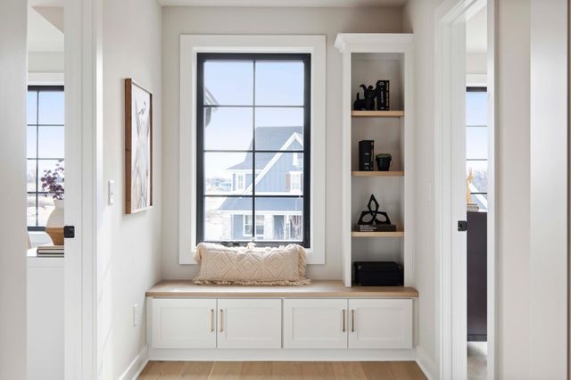 5526 Scenic Loop Run, Victoria, MN 55386