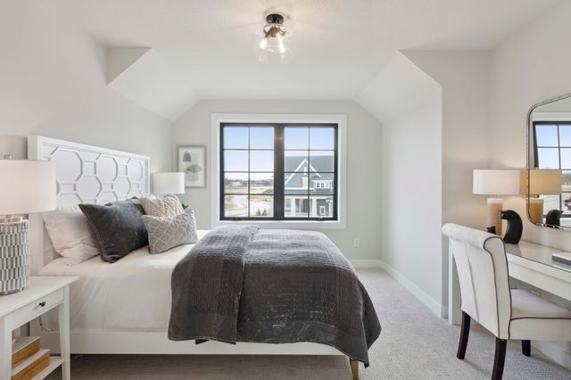 5526 Scenic Loop Run, Victoria, MN 55386