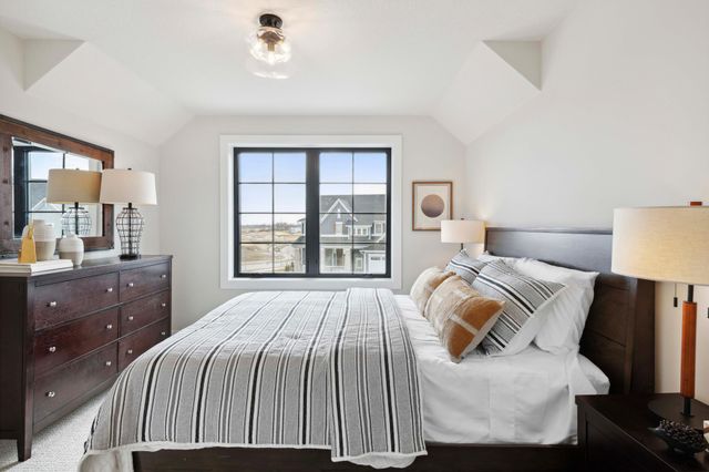 5526 Scenic Loop Run, Victoria, MN 55386