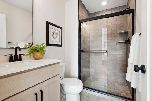 5526 Scenic Loop Run, Victoria, MN 55386