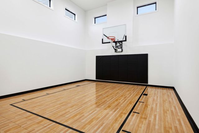 5526 Scenic Loop Run, Victoria, MN 55386