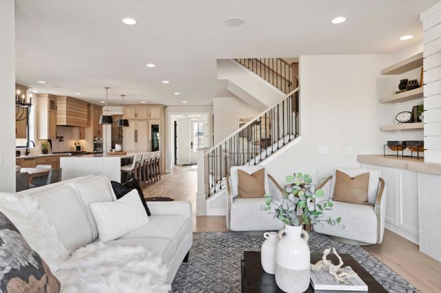 5526 Scenic Loop Run, Victoria, MN 55386