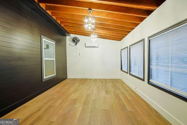 1170 Niles Avenue NW, Atlanta, GA 30318