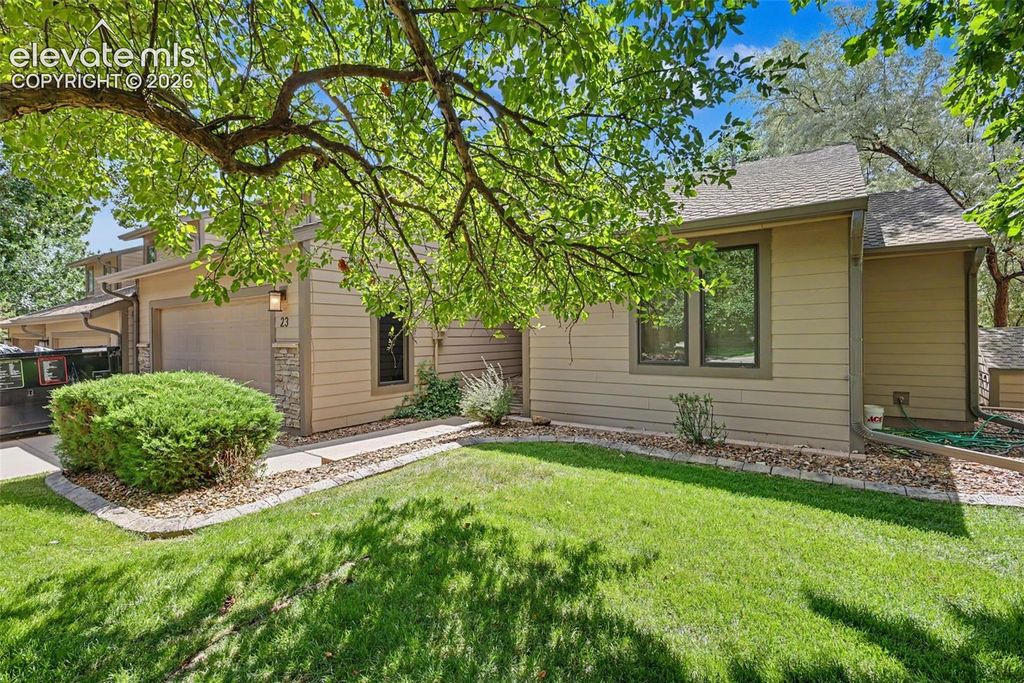 23 Woodbridge Drive, Colorado Springs, CO 80906 — photo 2