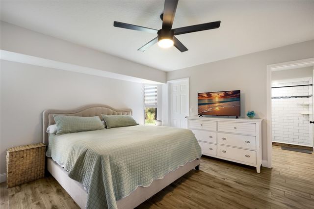 8038 56TH COURT E, Palmetto, FL 34221