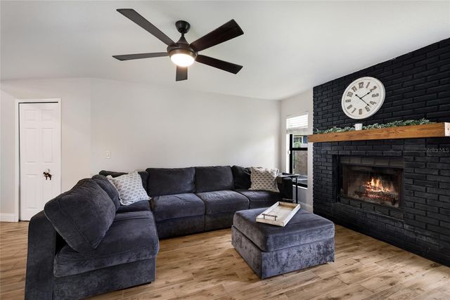 8038 56TH COURT E, Palmetto, FL 34221