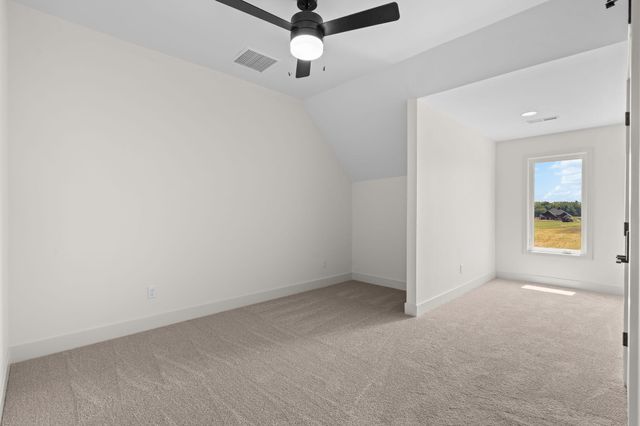 1634 S Pinecone Path, Springfield, MO 65809