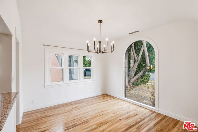 525 N Crescent Heights Boulevard, Los Angeles, CA 90048