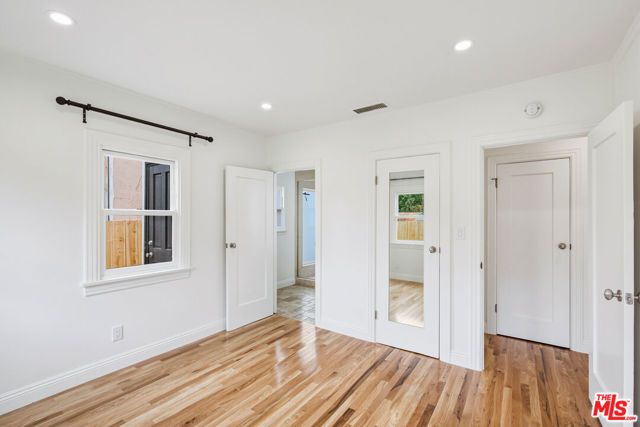 525 N Crescent Heights Boulevard, Los Angeles, CA 90048