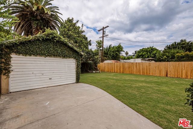525 N Crescent Heights Boulevard, Los Angeles, CA 90048