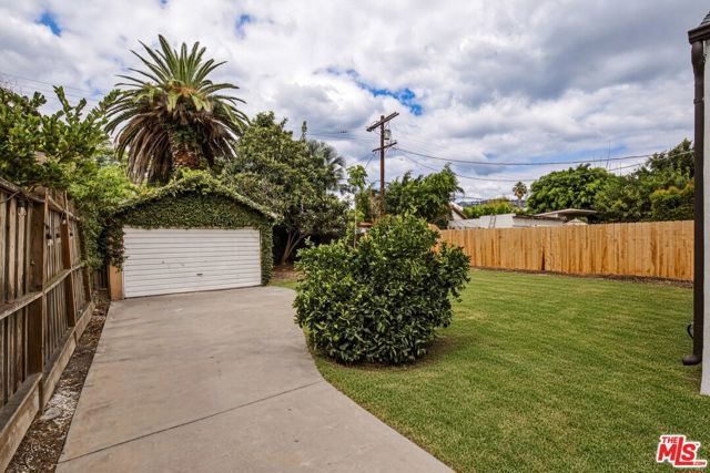 525 N Crescent Heights Boulevard, Los Angeles, CA 90048