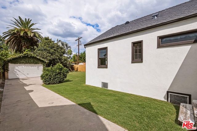 525 N Crescent Heights Boulevard, Los Angeles, CA 90048