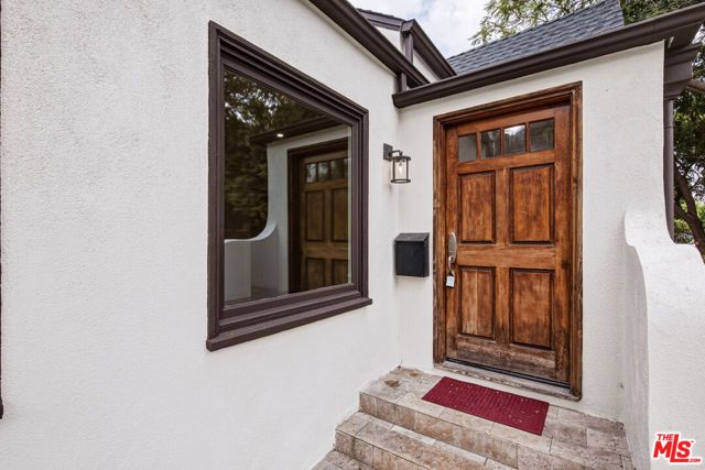 525 N Crescent Heights Boulevard, Los Angeles, CA 90048