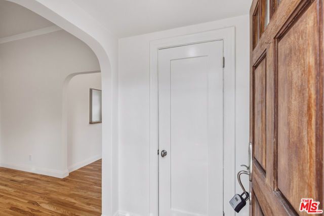 525 N Crescent Heights Boulevard, Los Angeles, CA 90048