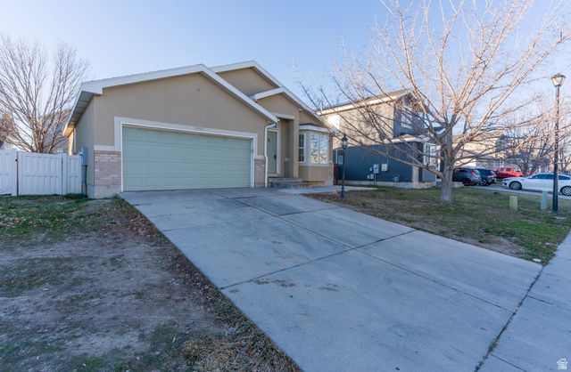 3293 W BROOKWAY DR, West Valley City, UT 84119